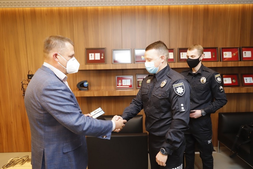 герои