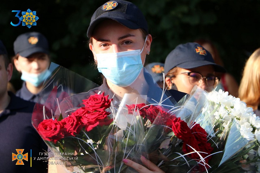 Спасатели Днепра вернулись домой с тушения пожаров в Греции