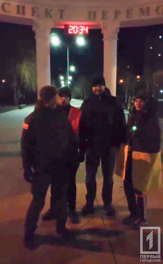 Криворожские экстремалы прошли пешком самый длинный город Европы почти за сутки