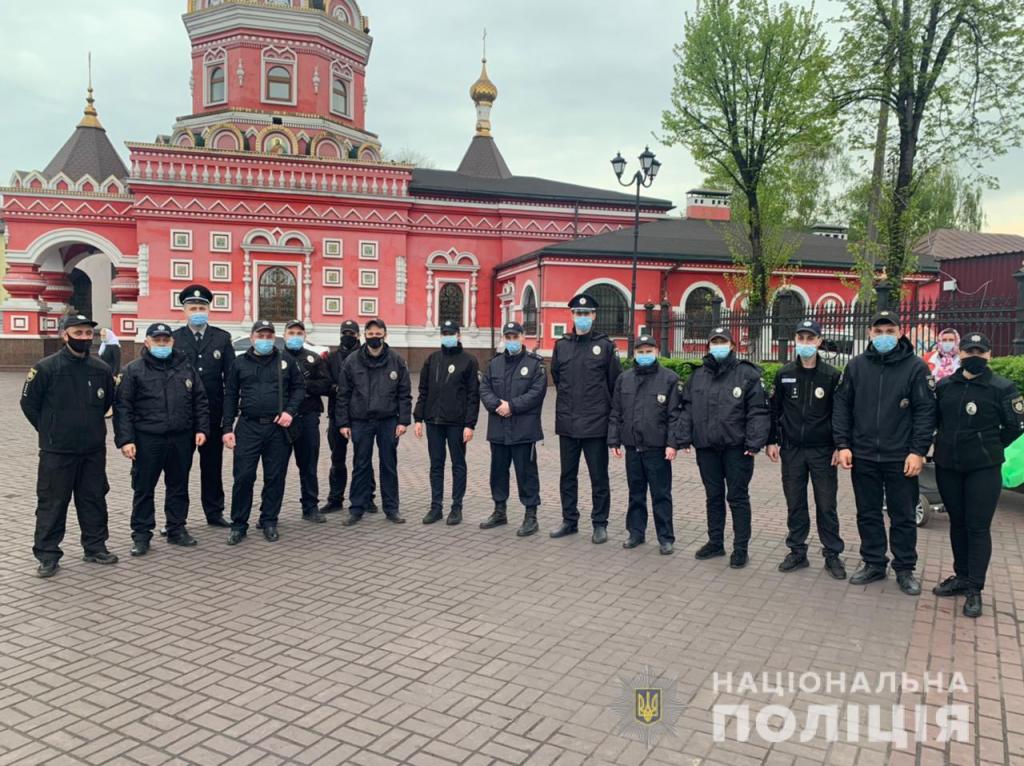 На Пасху храмы Днепропетровщины посетили 80 тысяч верующих
