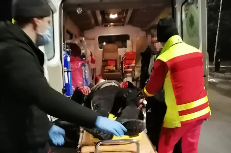 В Павлограде лоб в лоб столкнулись грузовик и легковушка