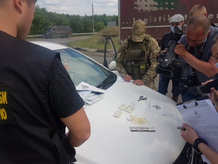 полиция