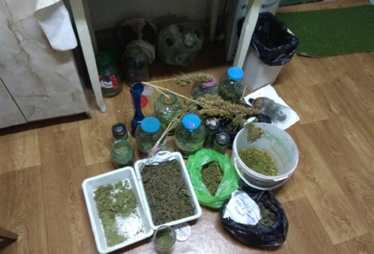 наркотики