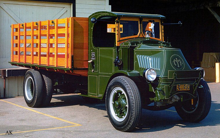 грузовики Mack AC
