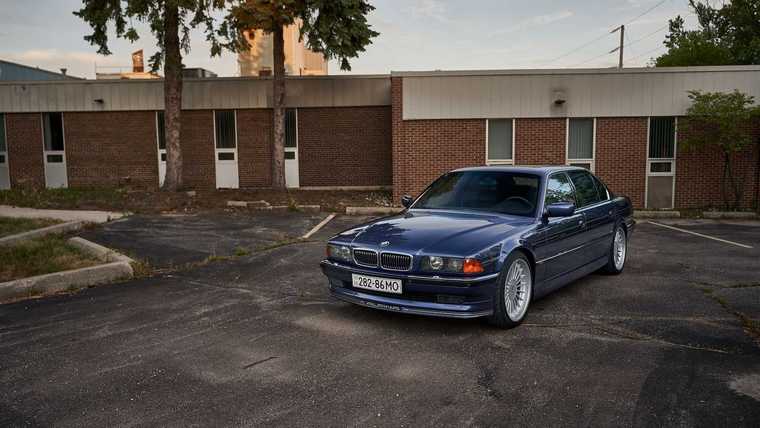 Alpina B12 