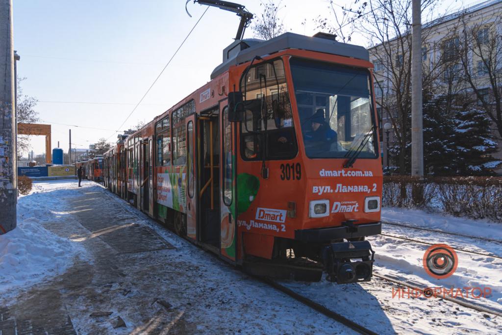 В Днепре пассажир травмая №1 умер во время поездки