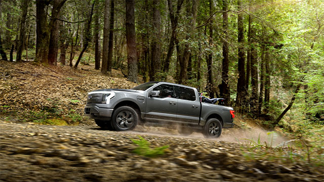  Ford F-150 Lightning