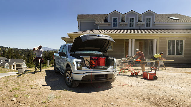  Ford F-150 Lightning