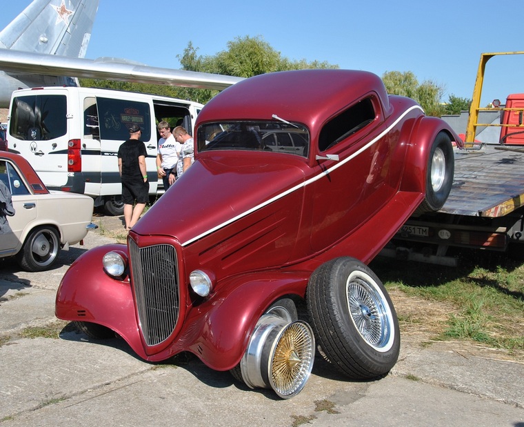 Ford V8