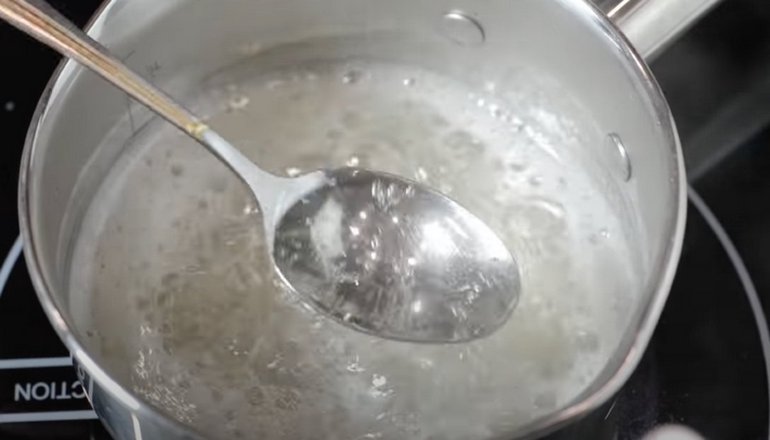 глазурь без яиц на паску кулич