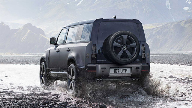 Land Rover Defender 2021