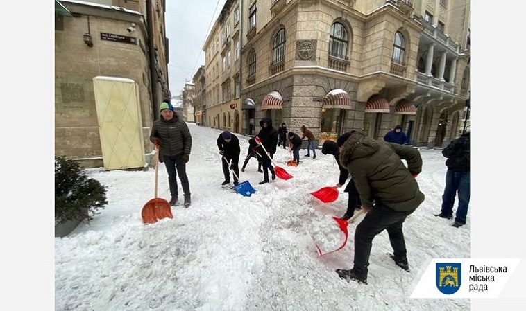 львов