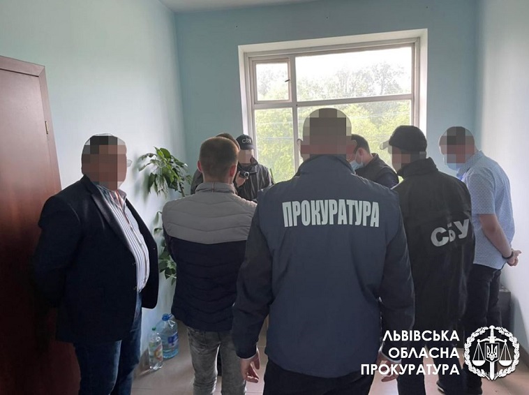 взятка