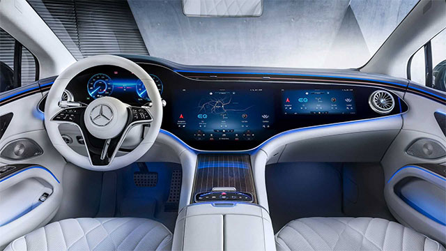  Mercedes-Benz EQS