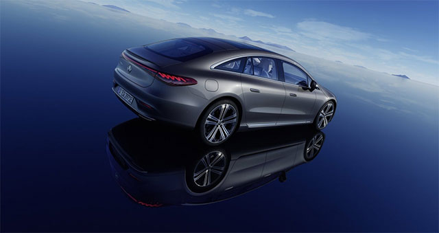 Mercedes EQS
