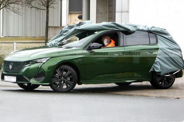  Peugeot 308