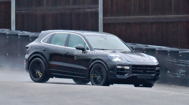 Porsche Cayenne 2022