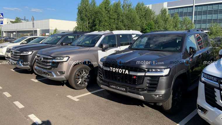 Toyota Land Cruiser 300 GR