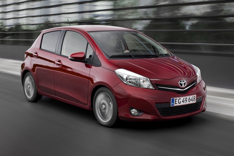  Toyota Yaris