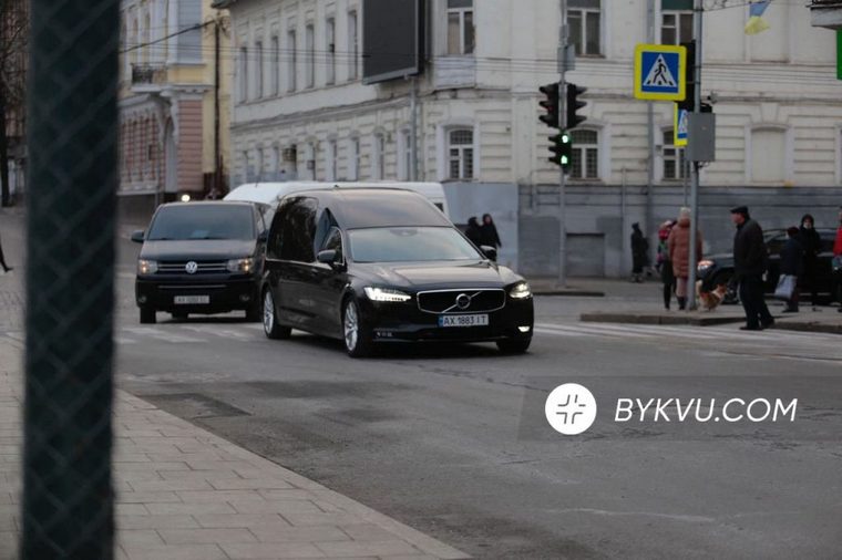 Volvo Nilsson V70