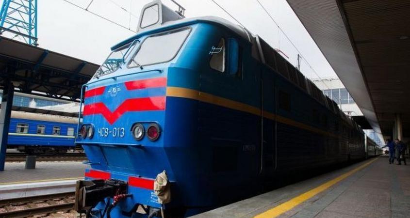 Укрзализныця назначила к 8 марта 22 дополнительных поезда ...