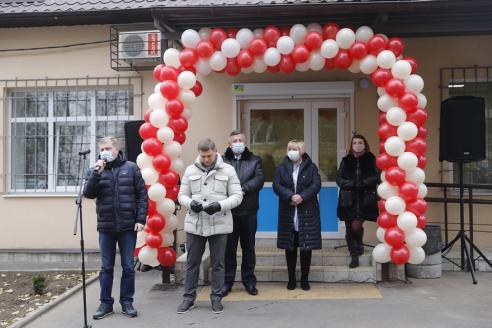 Мешканці Шляхівки у захваті від капітально оновленої амбулаторії