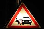 В Никополе пьяный подросток бросился под колеса автомобиля