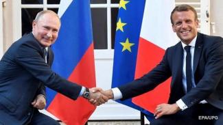 Владимир Путин и Эммануэль Макрон