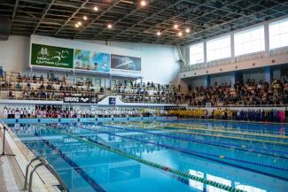 Чемпіонат Дніпра з плавання серед дівчат та юнаків зібрав рекордну кількість учасників