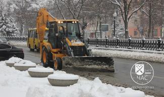 Уборка снега в Днепре