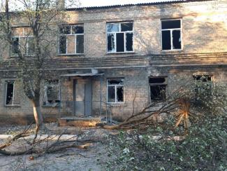 Боевики обстреляли больницу в Красногоровке