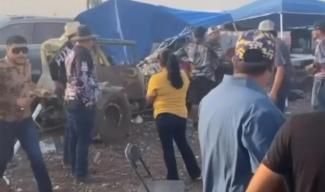 В Техасе во время гонки автомобиль въехал в толпу зрителей