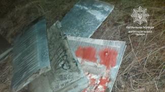 В Днепре вандалы разбирали теплотрассу на металл