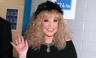 Алла Пугачева в чулках шокировала фанатов