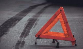 В Днепре в ночном ДТП на Байкальской пострадали два человека