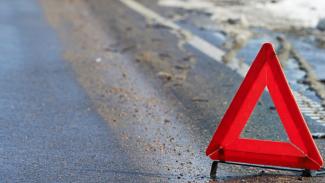 В Днепре грузовик переехал пешехода: потерпевший в больнице