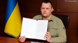 д