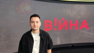 м