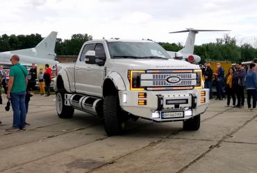 Ford Super Duty F-250 Platinum