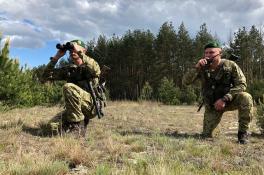 Украинские пограничники взяли под усиленную охрану границу с Беларусью