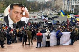 Под &quot;Феофанией&quot; прошла акция протеста против Зеленского
