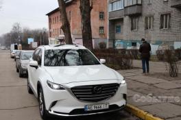 Чиновник Каменского горсовета ездит на авто за 1,5 миллиона