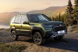 Lada Niva Travel