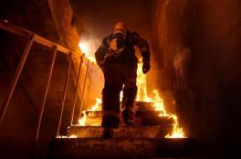 Каменчанин устроил пожар в квартире и отравился газом
