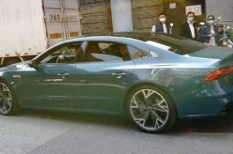 Audi A7 L