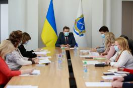 чиновник
