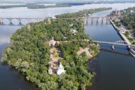 Мост на Монастырский остров в Днепре