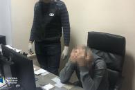 В Днепре врач создал масштабную сеть по торговле поддельными сертификатами о вакцинации