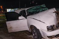 В Днепре легковушка протаранила бетонную конструкцию: 4 человека в больнице