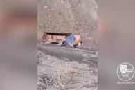 В Кривом Роге в карьере СевГОКа перевернулся грузовик